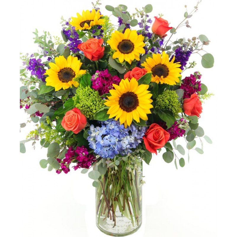 MayfieldFlorist's tweet photo. Vibrant Verde Valley is a lustrous choice for any occasion. #Sunflowers, #Roses, #Hydrangea, #Stock, #Larkspur, & loads of premium greens & textures fill out this design beautifully!
๐ปhttps://t.co/lUadH07CMr
#localitem #mayfieldflorist #tucsonaz #familyflorist #flowerdelivery https://t.co/H5NX8QyMI9