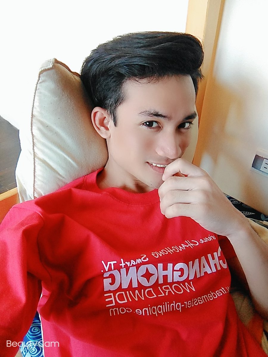 AVWaveMusic1's tweet photo. Kunin mo virginity ko. https://t.co/MxOnBvQjOa
