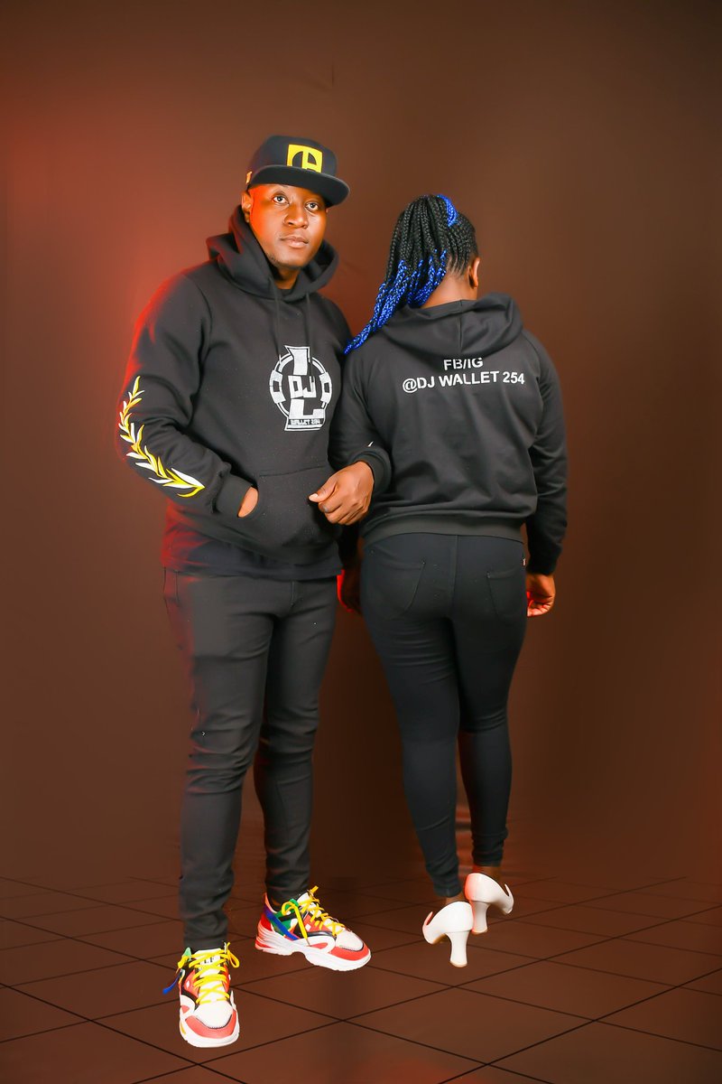 Ukipata Dem Ako ma mtoto na hajaolewa usidhani ni Malaya Labda... Kuna sababu kubwa infact they are best wife materials reason being, they are strong , hardworking , they will always place food on the table for their kids , even without a job they have golden hearts wametulia.