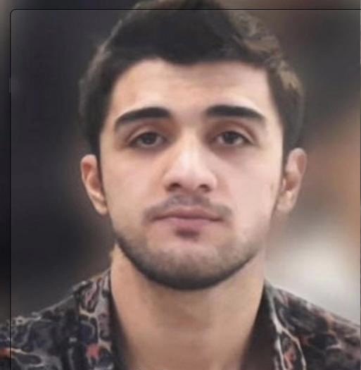 SafaiDarya's tweet image. Horrific. 

Another major disaster .
The Islamic Republic hanged two innocent young men who simply came to the streets for their basic rights and freedom.

Seyed Mohamad Hoseini and Mohamad Mehdi Karami. 

R.I.P 💔 1/3

#MahsaAmini #IranRevolution #SeyyedMohammadHosseini