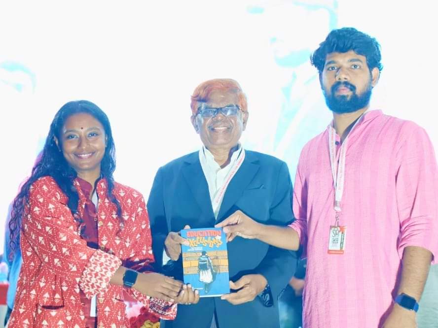 StudentStruggl4's tweet photo. Education or Exclusion?, A book which explains the impacts of #NEP2020 from pre-primary level to research level, being presented to Justice K Chandru by @DharDipsita and @NitheeshNaranan , the editors of the book. 

Get your copy 
https://t.co/sSyKwWQgso https://t.co/5eQJKlAbI7