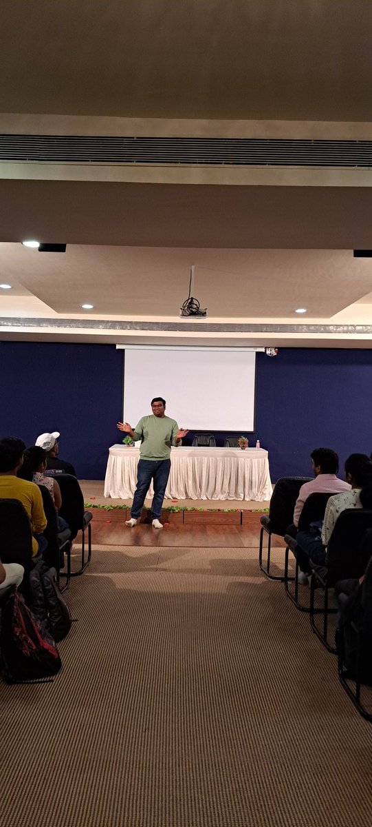 MumbaiFlutter's tweet photo. Let's discuss about Startup Ecosystem with Flutter Ecosystem by @iAdityaSutar
#FlutterHackIn participation ready for seed funding for your startups!!!
#Flutter #FlutterMumbai #FlutterIndia #FlutterHackIn #FlutterStartups #StartupsIndia #GoogleForStartups @FlutterHackIn https://t.co/7bI4R5xaQB
