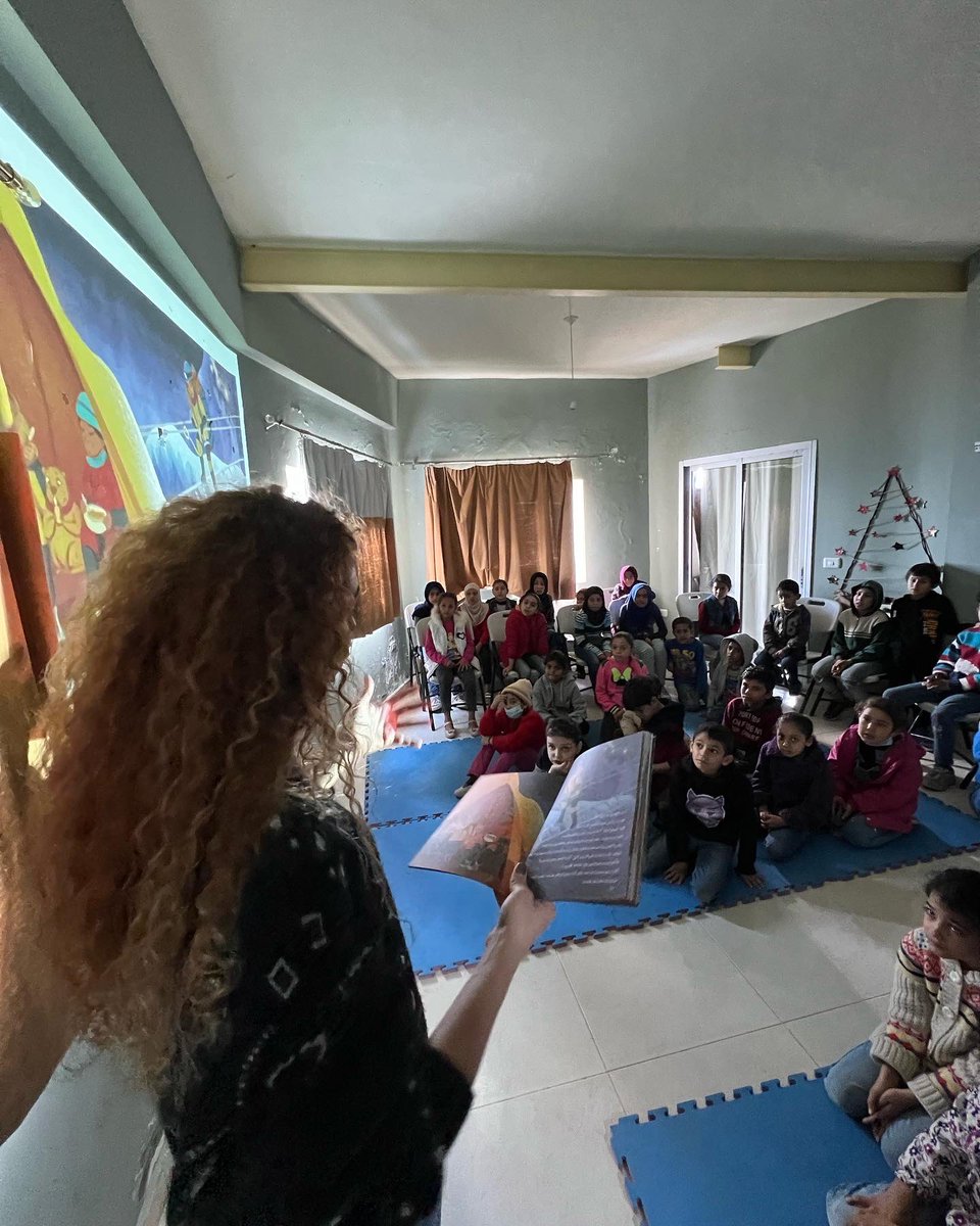 mountaingipsy's tweet photo. 120 @curlyadventuresbook were donated to the children @borderlessngo to inspire them to DREAM BIG &amp; NEVER GIVE UP ! 

Get your copy and with every 5 books bought, 1 book is donated to disadvantaged children. 

#giveback #childrensbooks #donation #children #ngo #lebanon #beirut https://t.co/CI7AtZYrvA