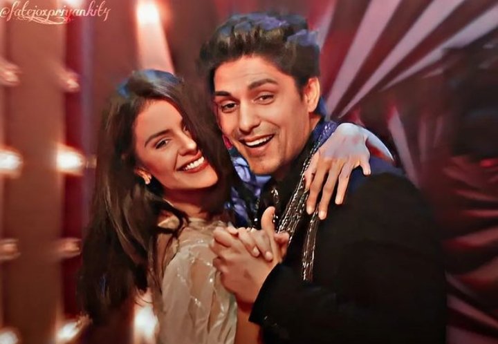 dkhare93's tweet photo. JANTA KI JAAN PRIYANKA 
#priyankit𓃵 https://t.co/oggUXnprxU