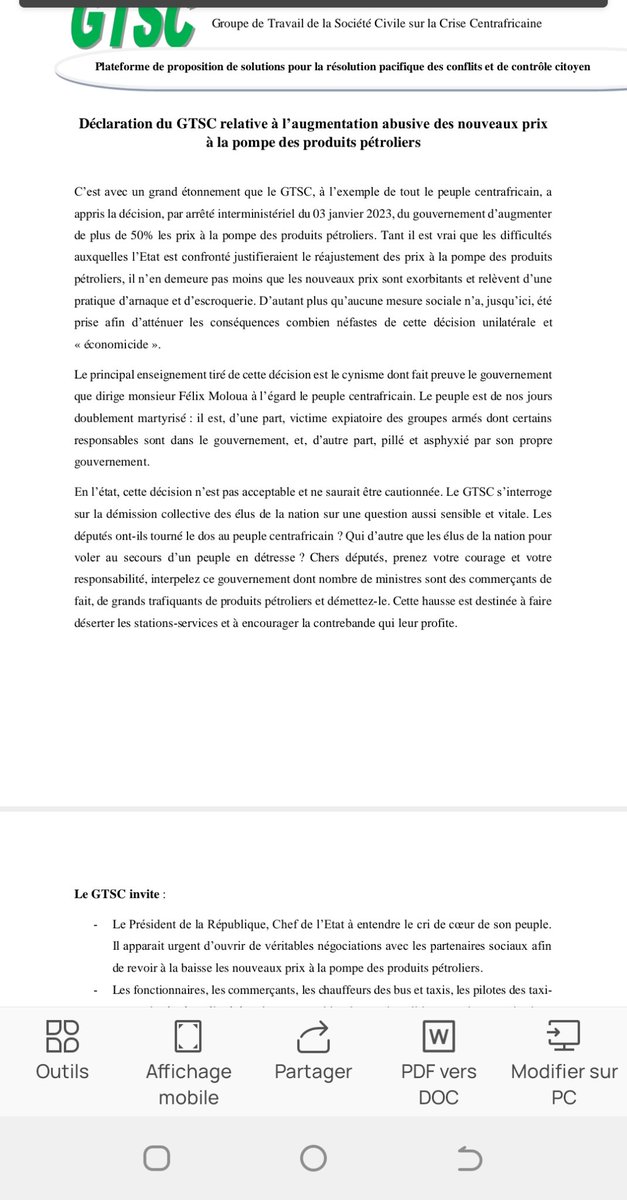 Face à la montée du prix des produits pétroliers, la société civile centrafricaine a demandé l'ouverture d'1 dialogue social avec le gvt. Tjrs là, pas de réaction. Ce pvr brille par le cynisme. 
<a href="/ODouacle/">Douaclé Ketté Orphée</a> 
<a href="/steve_ndekele/">Ndekele Steve</a> 
<a href="/sezon_sidonie/">SEZON SIDONIE</a>