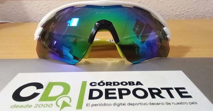 Juan de Dios Jurado Higuera es el primer afortunado con las 👓 Styrpe de nuestros particulares #ReyesMagos gracias a su suscripción Cuatrimestral a Cordobadeporte.

Nos quedan 2 y para los amantes del #ciclismo tenemos estas espectaculares gafas de sol...
cordobadeporte.com/los-reyes-mago…