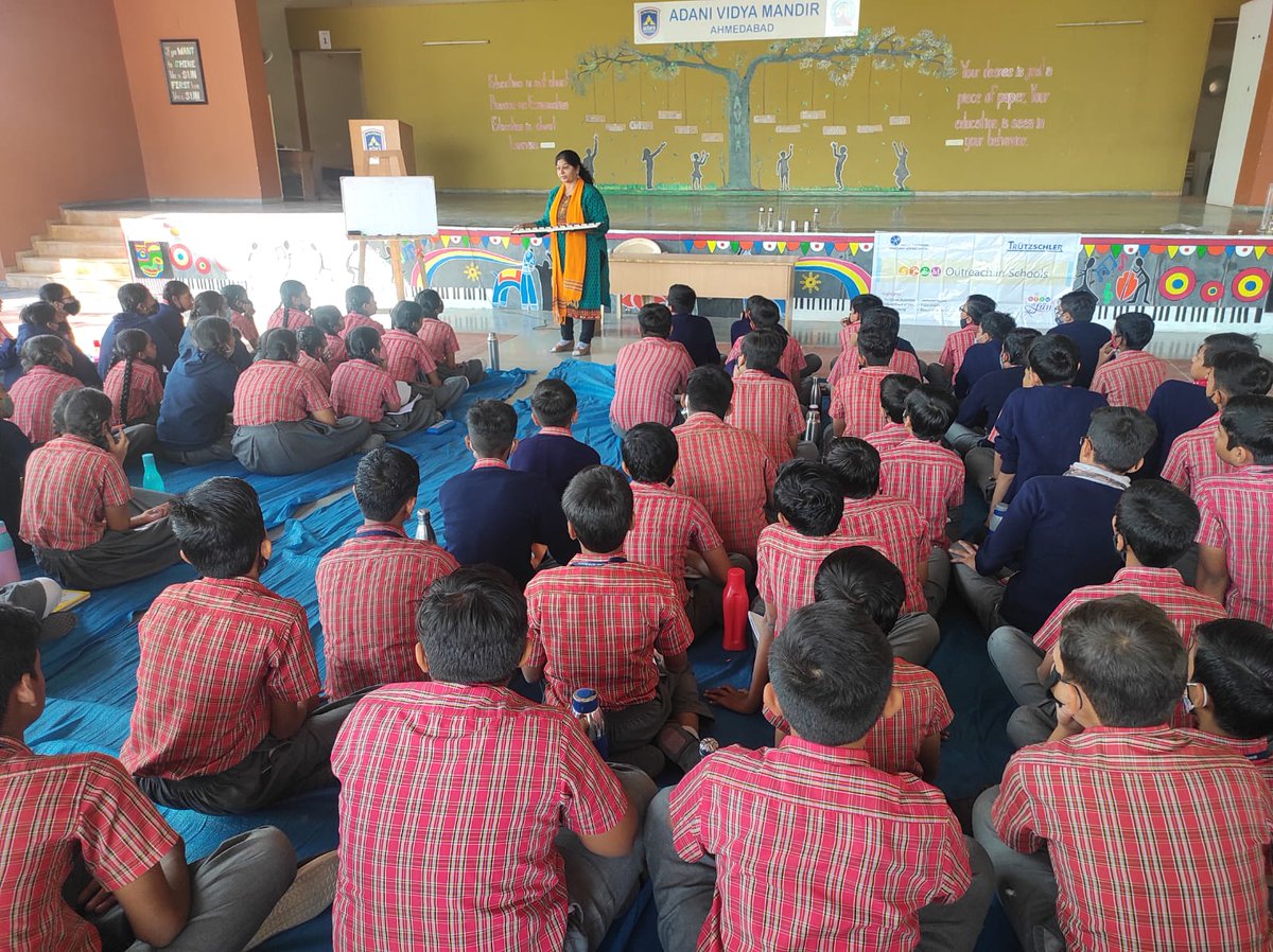 vascsc's tweet photo. #Support from @itstrueSpinning #OutreachProgramme #conducted by VASCSC. 111 students of along with 3 teachers Adani Vidya Mandir #school #participated #STEM #handsonactivities #resourcematerial #takeaway #educationalpurpose #NEP2020inAction
@DSurkar https://t.co/2gpzFC6kYx
