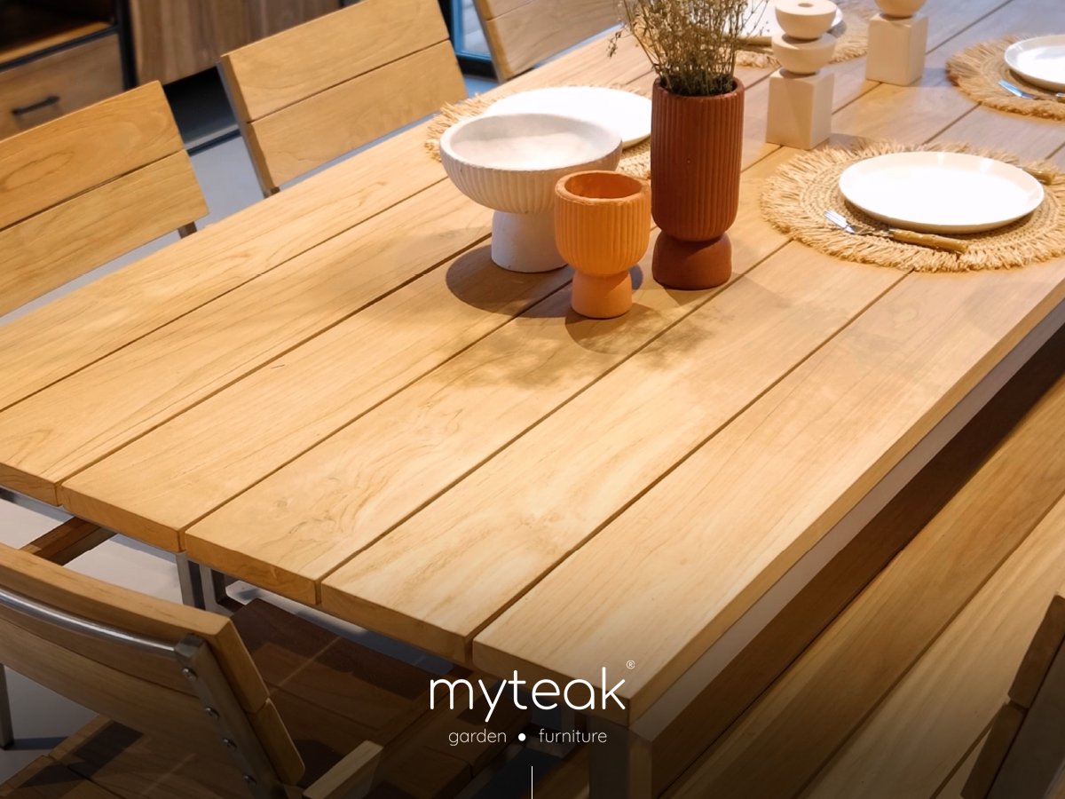 Natural yapısıyla ortama doğal güzellik katan Mantan koleksiyonu, konfor alanınızı yeniden şekillendirmek için özenle tasarlandı.
#teak
#outdoorfurniture
#bahçemobilyası
#myteakoutdoorfurniture 
#myteak 
#design