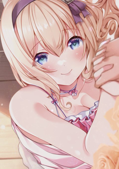 指揮官様も眠れないんですか❓💕
一緒に夜更かし…しちゃいましょうか❓💓
#アズレン #碧蓝航线 #AzurLane 