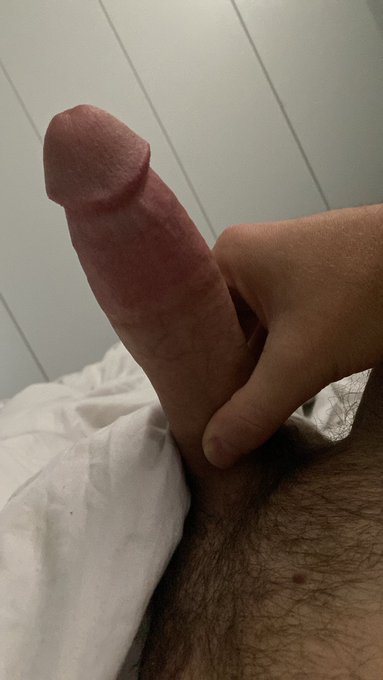 Watch Kyle Hart's leaked NSFW photo on TwXstars