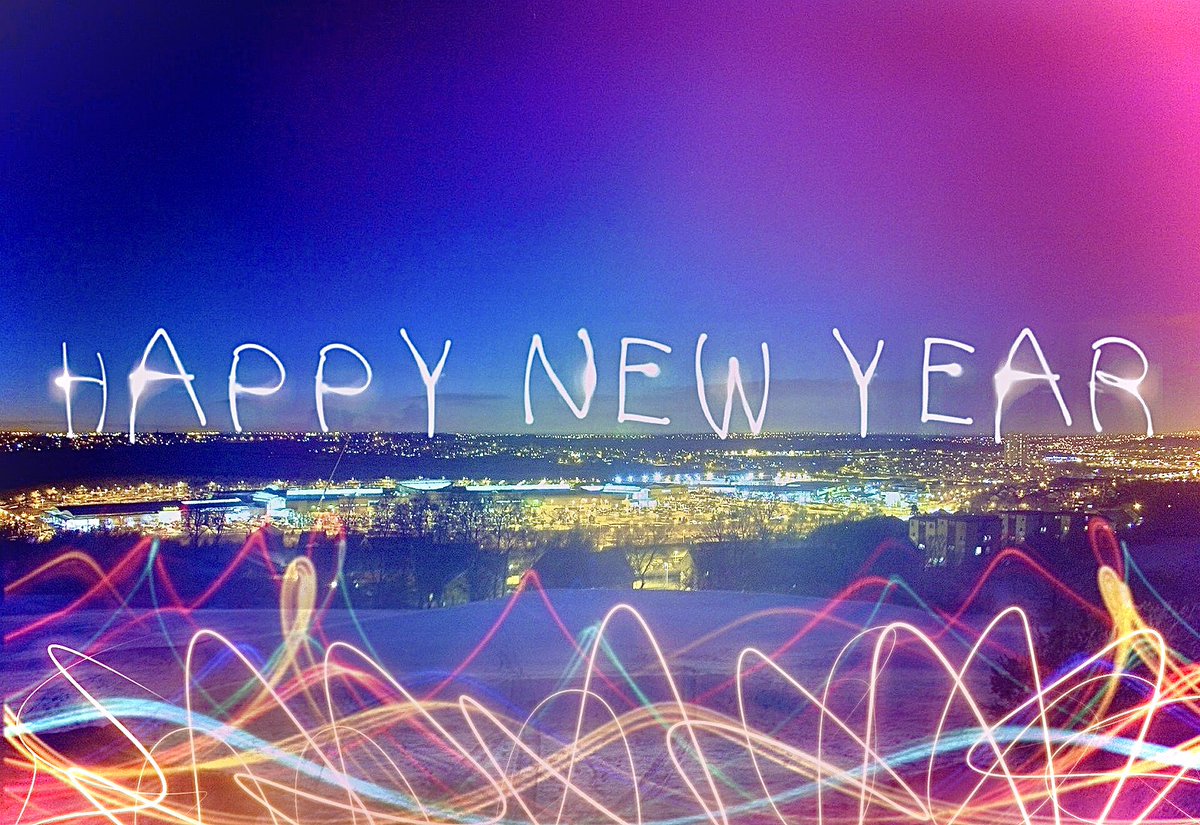 nijiba24's tweet photo. 皆様新年明けましておめでとうございます☆
今年も仕事と音楽に精一杯生きますヽ(*´∀｀)ノ
楽しさいっぱいの実りある一年にしましょうo(^▽^)o    にじば

＃挨拶 ＃新年 #音楽 ＃正月 https://t.co/dFRU4v61N0