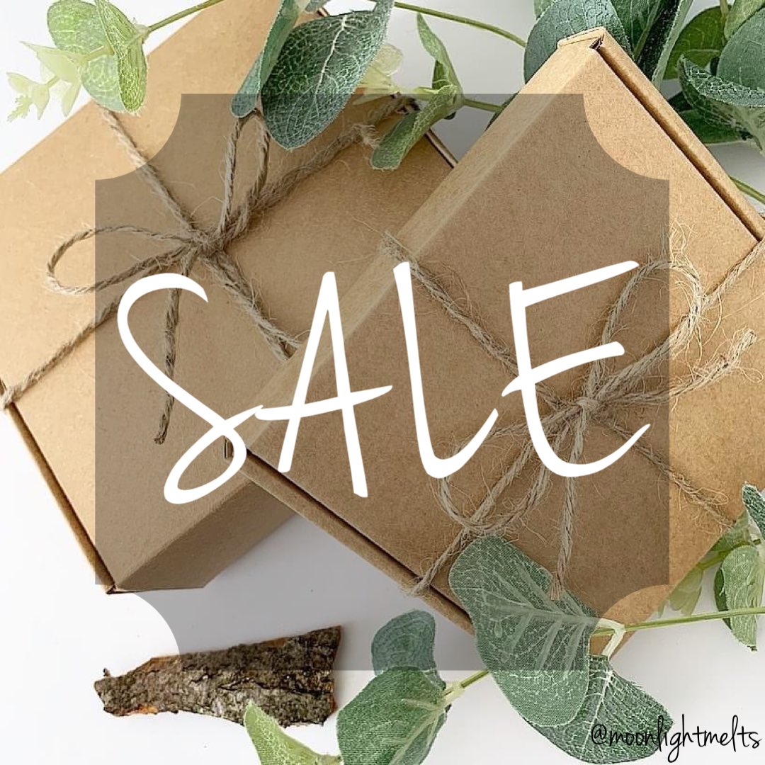 MoonlightMelts's tweet photo. ‼️SALE‼️
Huge discounts across our website, shop now! 🙌

https://t.co/8aNa52QzwF https://t.co/6whrbgn1Nf