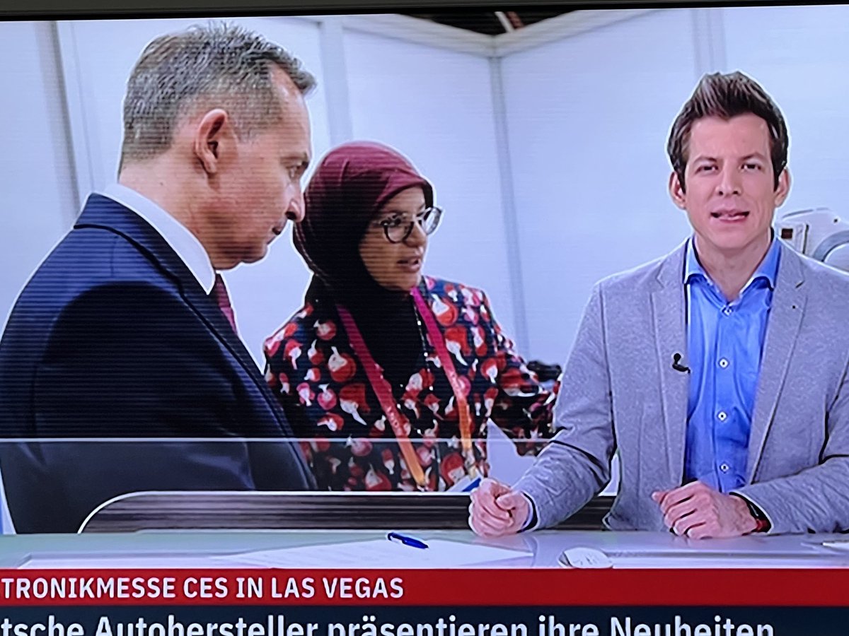 frankfitzek's tweet photo. ⁦@ComNets_TUD⁩ startup #bitteiler making some noise at ⁦@CES⁩ and in TV with minister. Great job. ⁦⁦@TactileInternet⁩ ⁦@6gLife⁩ ⁦@tudresden_de⁩ https://t.co/jjpiFu30vB