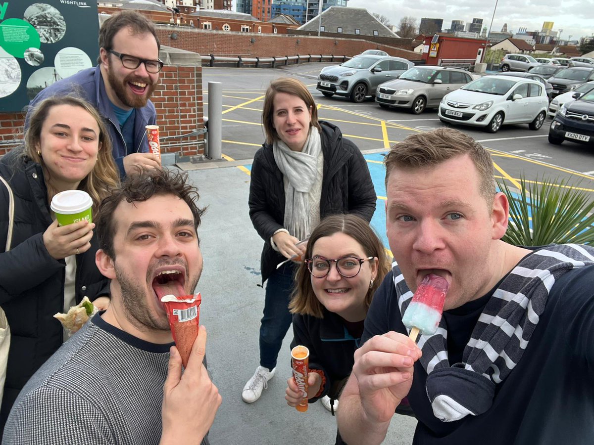 drama_hold's tweet image. We've landed on the Isle of Wight! Ready for an action packed weekend of rehearsals, performances and probably some fish and chips #IOW #music #education #theatre #bembridge