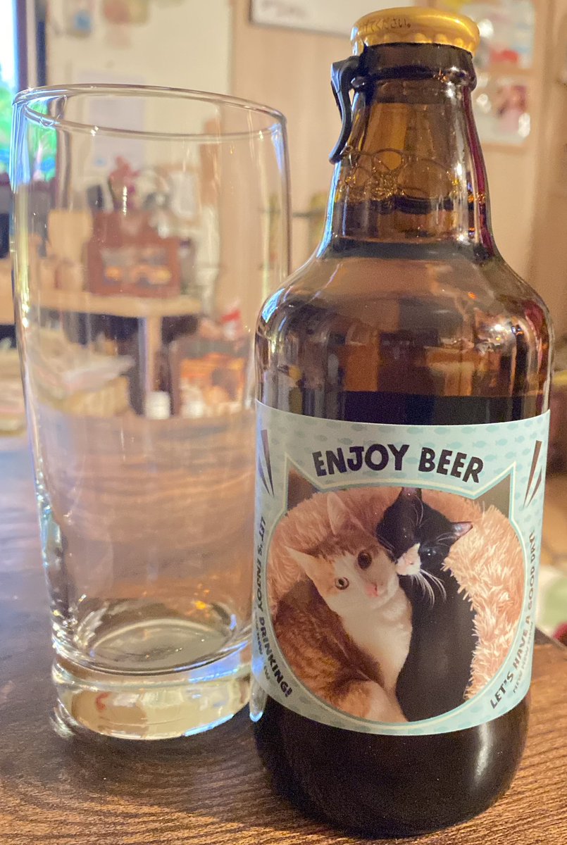 11Yht1995's tweet photo. ユアとふくまるに乾杯！🍻 https://t.co/IliLlS5LV5