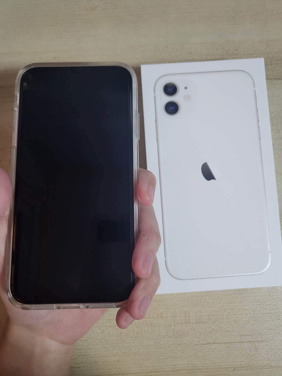liniarchives's tweet photo. wts lfb ph
- iphone 11, 64 gb
- 100% battery health
- bought last jan 3, 2023
- original, good as new (no defects)
- with original charger and box. with free phone case and installed screen
 
asking price: 24,000 (bought for 27,000) https://t.co/uQv5cmtFGA
