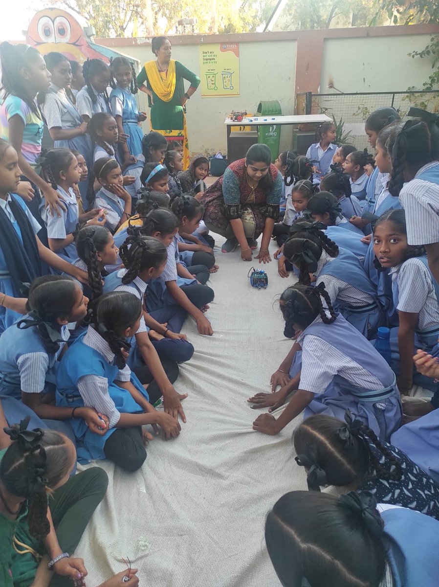 vascsc's tweet photo. #Support from @itstrueSpinning #OutreachProgramme #conducted by VASCSC. 143 students along with 4 teachers Navapura Primary #school #participated #STEM #handsonactivities #resourcematerial #takeaway #educationalpurpose #NEP2020inAction
@DSurkar https://t.co/5zhgZLw3wt