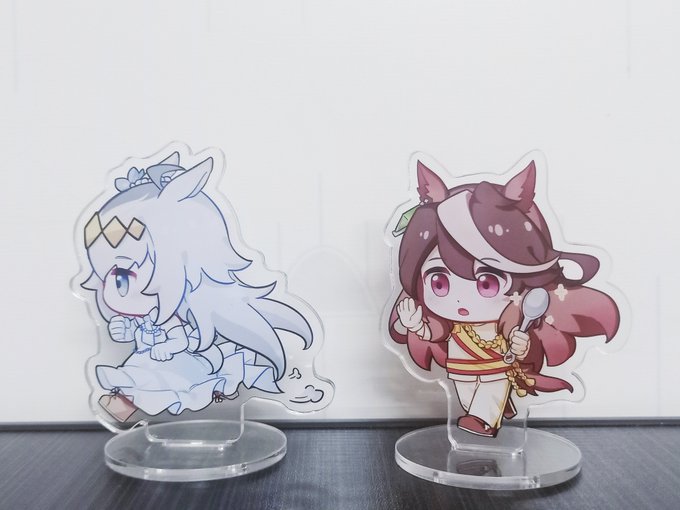 终于做了ルドオグ周边!
友人のルドオグ創作アイデア～@Rui_561439 ☺️💖
【おとぎ話設定のシンデレラのルドオグ】
クリスタルの靴がスプーンになった～
#ウマ娘 
#ルドオグ 