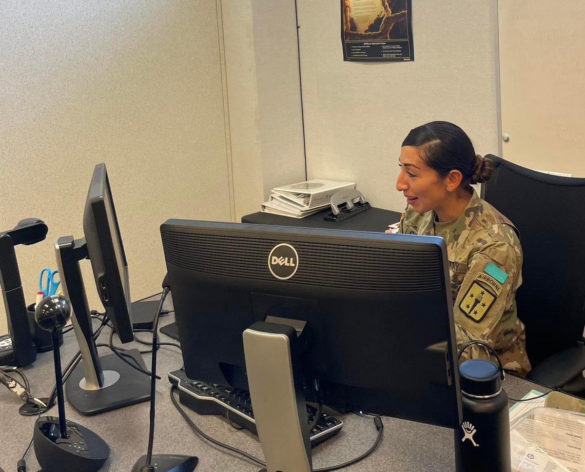 This week the #LNCOA began 2023 training over 700 Logistics Leaders as part of the Blended Learning Virtual Environment. Cadre spent the first day onboarding students, providing course objective and expectations during their daily touch points.  @SCoE_CASCOM 
#SupportStartsHere