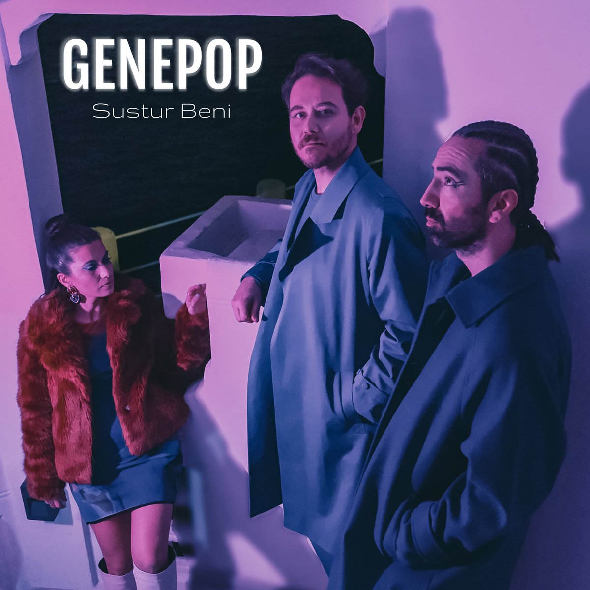 🤫🤫🤫
Dördüncü teklimiz “Sustur Beni” tüm dijital platformlarda yayında!

Link bio’da!
~~~
Our fourth single “Sustur Beni” (aka Hush Me) is available on all digital platforms!

Link on bio!

#genepop #genepopmusic #susturbeni #hushme #türkçepop #pop #synthpop #synthwave