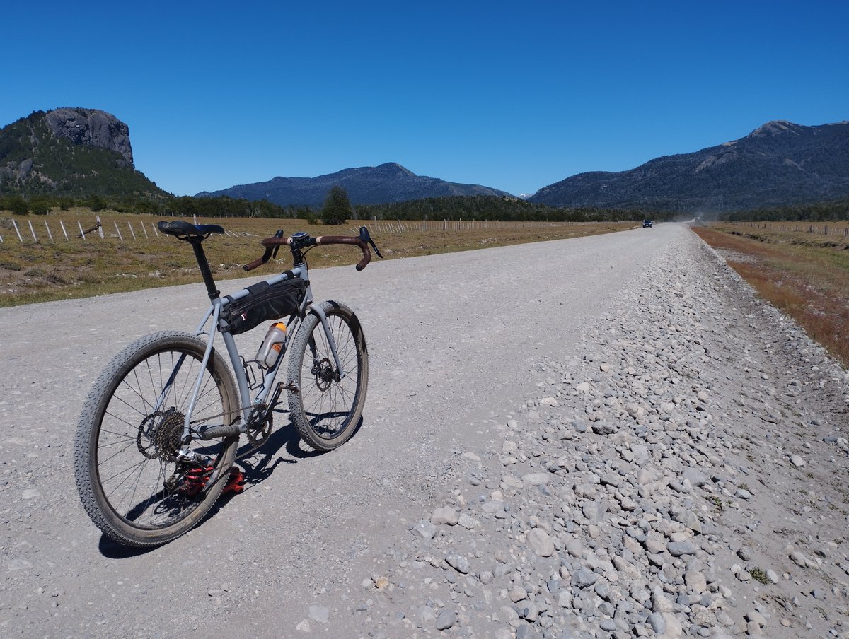 Fearless_Bikes's tweet photo. Updates from Arik who’s now in Patagonia with some choice gravel riding to be had. Quite a few adventures planned including the famous Ruta De Los Siete Lagos (Road of the Seven Lakes). More photos to come. #fearlesswarlock https://t.co/q5Sg6K4sKz