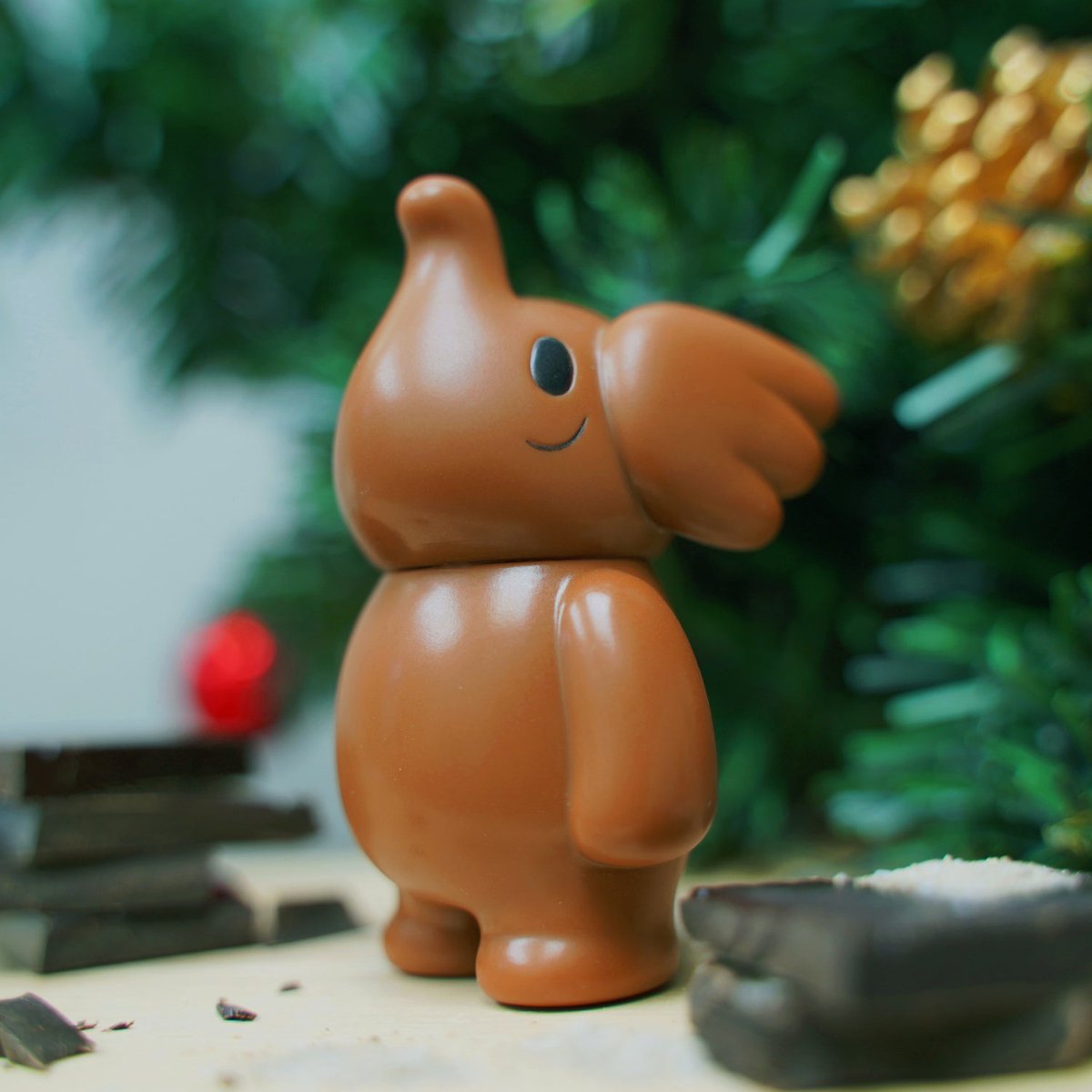 toysrevil's tweet photo. #TOYSREVILTOYTWEETS: 2 X ELFIE 100% Editions dropping Jan7 (HK: 23:00PM) on https://t.co/KdWj0IKrrm, with CHOCOLATE &amp; RAINBOW each priced at US$16 per (approx) 3" tall #vinyltoy designed by @pakka7

#TooNatthapong features on #toysrevilblog: https://t.co/9HnshLXx1v https://t.co/dMEWui5X5b