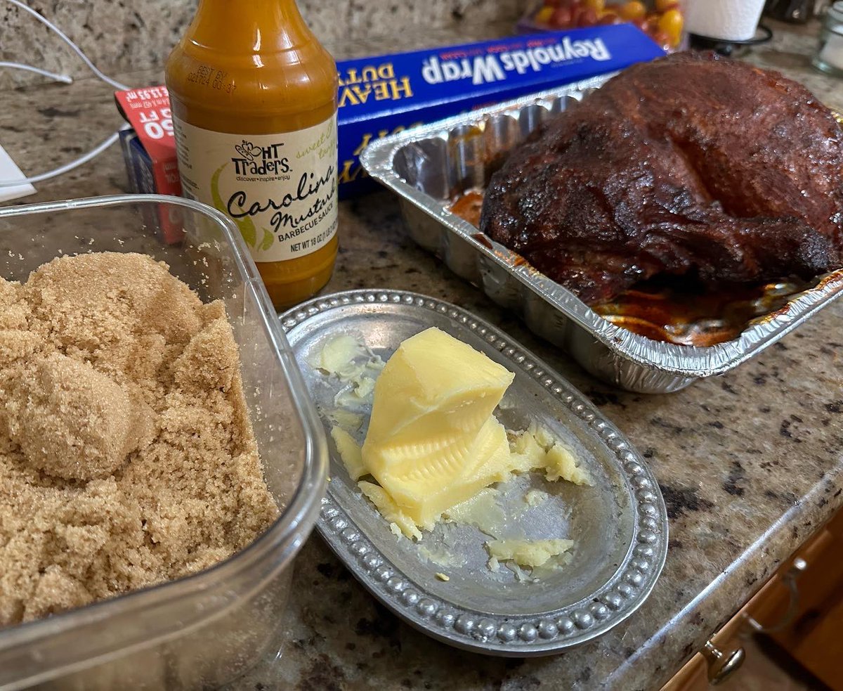 cookwithwes's tweet image. On weekdays, Shelly gets up at 4 AM for school. Today (Sat) Moose decided to wake me up at 5 AM. I checked the pork butt on the smoker &amp;amp; it was at about 155° internal temp, so that’s close enough to the stall to wrap.

#BackyardBBQ #porkbutt #RecTeq #RecTeqLifestyle #BBQlife 

/1