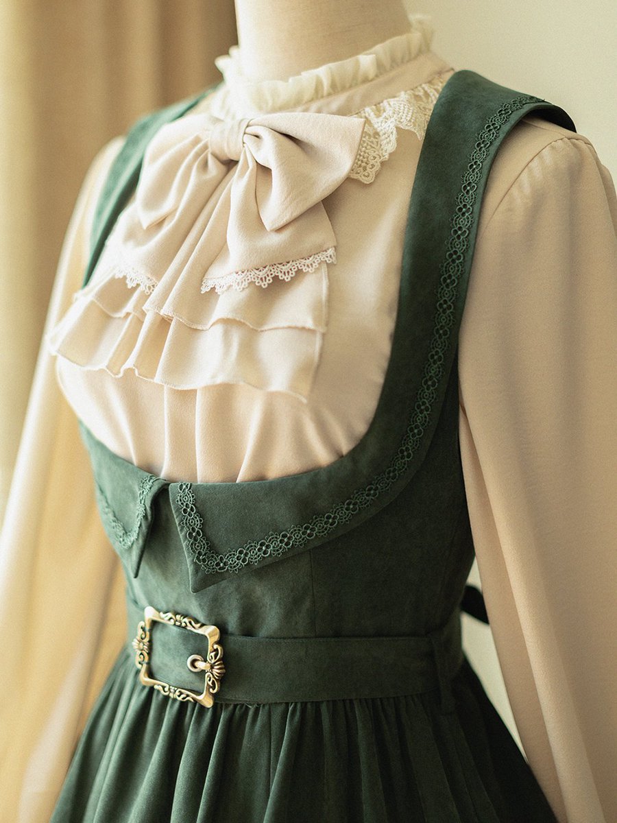 ManusMachina 深緑のお嬢様の縦縞ジャンパースカート edited_IMG_7653_b4b7de10-d533-