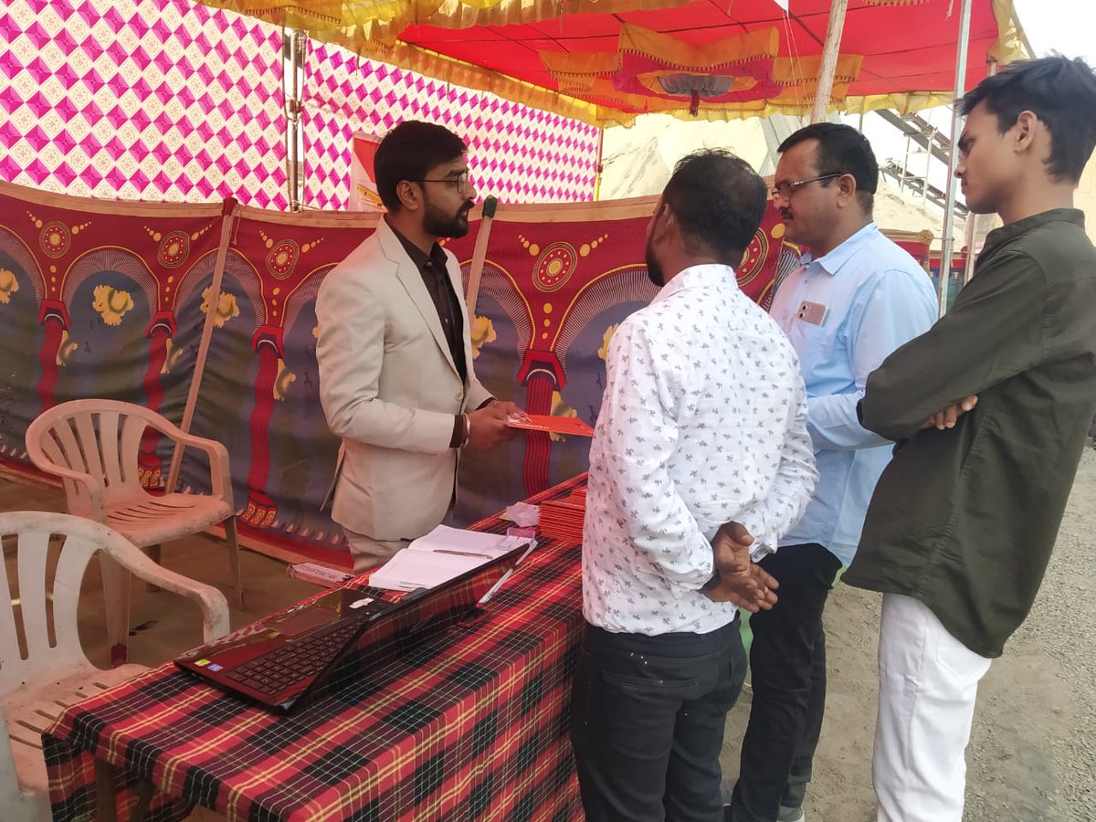 BlackBox_GPS's tweet image. Some productive glimpses from an amazing live seminar conducted by @BlackBox_GPS at a stone crusher site in Buldana, Khamgaon district (Maharashtra) that provided a tremendous opportunity for our company's future sales and objectives.
#FuelMonitoringSystem #fuelsensor #gpstracker