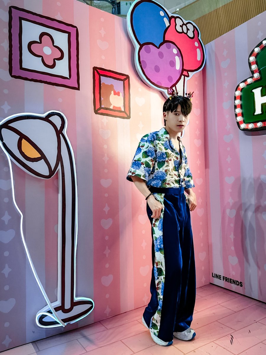 markstory tweet media