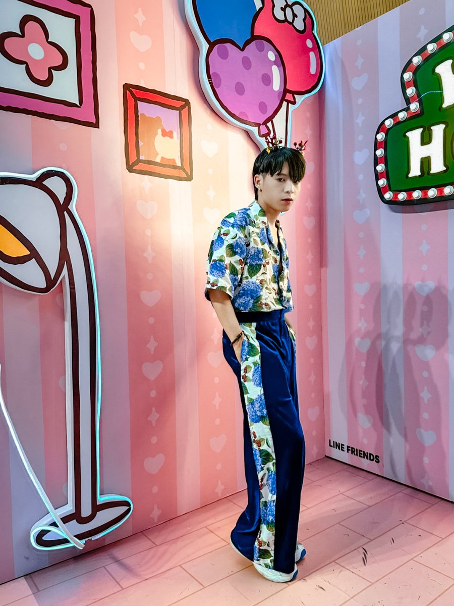 markstory tweet media