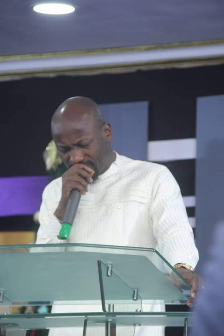 EhiNicholas's tweet photo. JOY IN THE LAND AS GOD'S GENERAL, APOSTLE SULEMAN STEPS INTO PORTHARCOURT FOR FATHER'S BLESSINGS!

There is a atmospheric shift in OFM PH1. The altar of Restoration has been rededicated.

We are Global
#GraceForExploit
#Victory2023
#ApostleJohnsonSuleman
#meganicholasanthonyblog https://t.co/mAerPWUSea