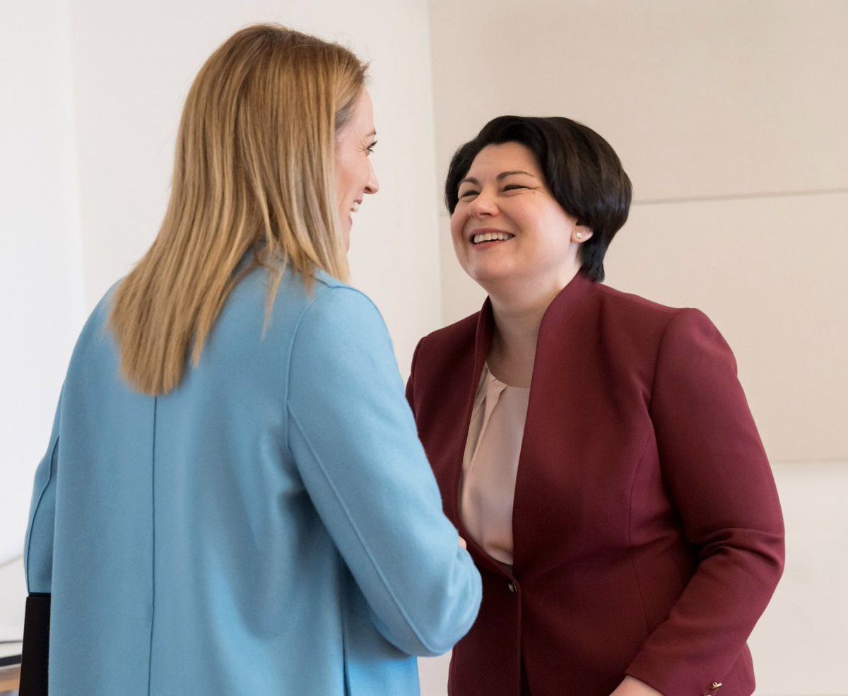 Great to meet again Prime Minister <a href="/natgavrilita/">Natalia Gavrilita</a>, today in Bavaria.

Moldova has shown great determination in pushing forward reforms, defending European values and pushing back against hybrid threats.

As an EU candidate country, we will continue supporting Moldova 🇪🇺🇲🇩