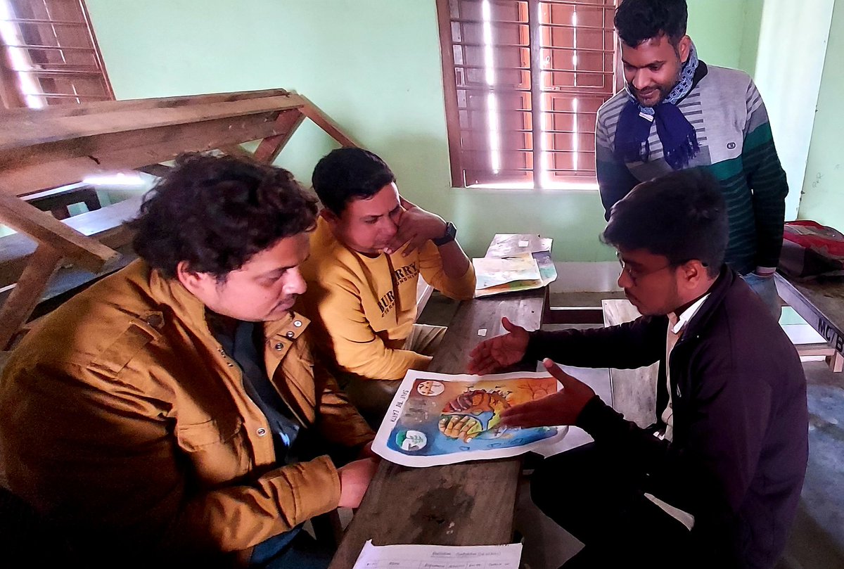 MoynaNss's tweet photo. #PosterCompetition
#ObservationofStudentsWeek2023
#NSSMoynaCollege
@ianuragthakur 
@NisithPramanik 
@pankajsinghips 
@YASMinistry 
@_NSSIndia  
@rdnss_kolkata 
@VidyasagarNSS
@NssMoyna 
@ConnectingNss https://t.co/6FvVSf9pzS