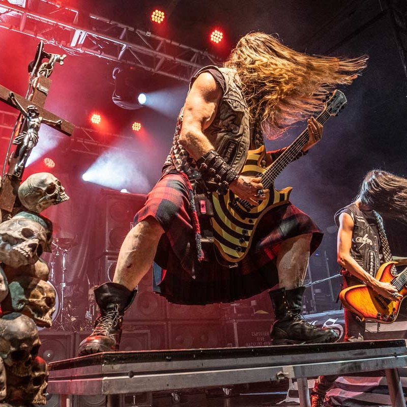 Black Label Society - Suicide Messiah 
Limeira 22/10/22
youtube.com/watch?v=9gfL_v…