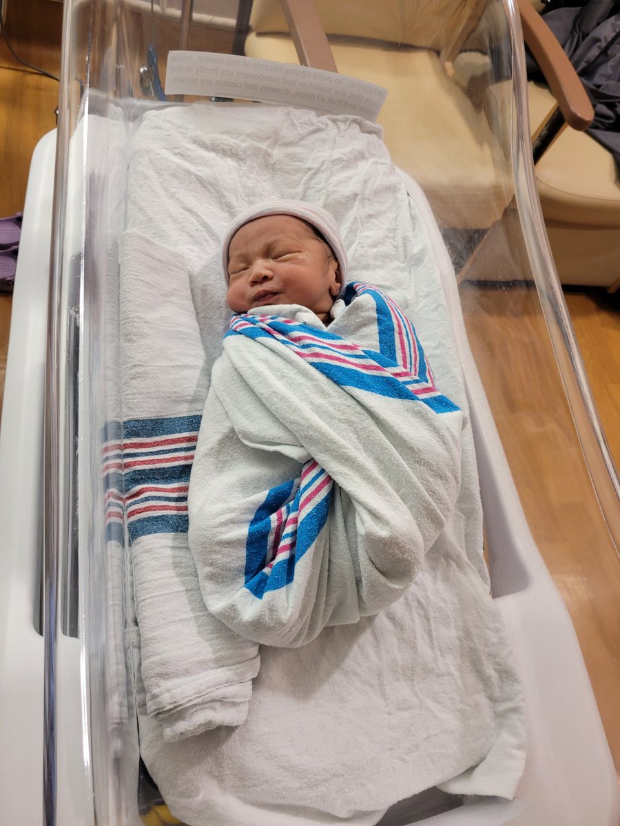 monophos's tweet photo. Say hello to this big world, Donovan Phos. Nan Nan and I will love you now and forever since you're in our lives.  My beautiful son. 

January 7, 2023; 12:30am pst https://t.co/G6OWBuSRRN
