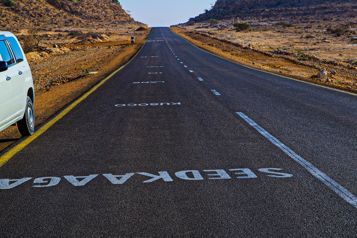 Plstatehouse's tweet photo. Madaxweynaha Dowladda #Puntland Mudane Siciid Cabdullaahi @HESaidADeni, ayaa maanta xariga ka jaray wadad #Laacdheere - #Rabaable ee Gobolka Nugaal taasi oo dhan 14 KM, oo la dhameystiray dhisme iyo dayactir lagu sameeyay. https://t.co/BcBy7HKWzL