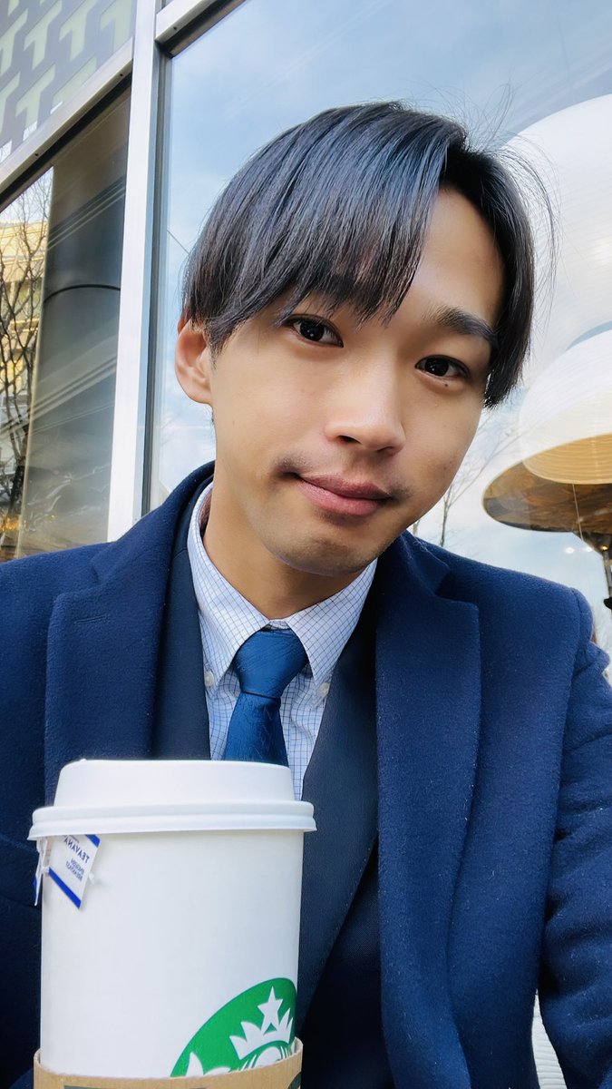 都内に戻ってまいりまして
年始1発目は
オーディションスタートでした☺️

今年は去年よりも
沢山お仕事が出来ますように🙏

そして
素敵な方々とお逢い出来ますように。

本年も
よろしくお願いいたします！！！

やるぞぉーーー🔥