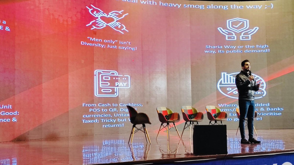 SardarAbubakr's tweet photo. Was great to be part of @FutureFestPK today & share thoughts on future of financial inclusion & role of fintechs, banks, regulators, & embedded finance platforms in driving 🇵🇰 forward. Key pts below. #futurefest #digitalbanking #fintech #mmbl #veon #dost https://t.co/IAIPqjbfY9
