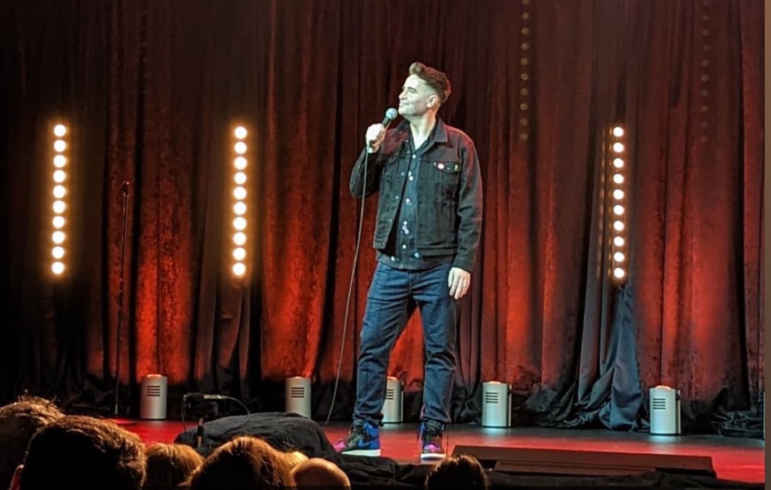 Jarlath's tweet photo. Huge thanks to everyone who came out for the filming of #Jarzilla last night in Dublin. Can’t wait to get in the edit & let everyone see this thing! As for the 3 encores!? I never saw that coming😉. Thank you again everyone. Special thanks to @reganbot & @MrsLauraOMahony! https://t.co/u43gzif4GZ