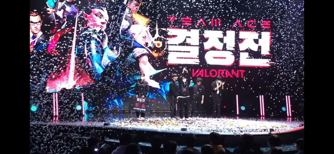 emptyVlrt's tweet photo. vs @awi_esports 2:0 win GG  AWI 선수분들 너무 고생 많으셨습니다. 과분할 정도로 좋은 경기를 펼쳤고 훌륭한 게임 함께 할 수 있어서 영광이었습니다. 앞으로도 저희는 앞으로 더욱더 나아갈 것입니다! 많은 관심 부탁드리며 VCT 리그에서 뵙겠습니다!

#OverQuality #OQWIN https://t.co/qn46gkdAR7