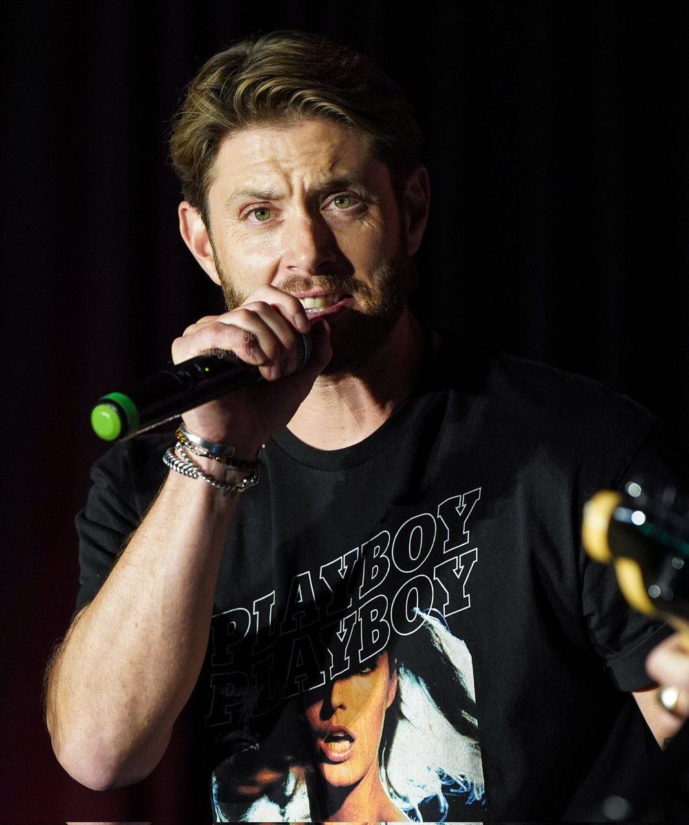 FudgeTexas's tweet image. Throwback to #SPNKC #RadioCompany @JensenAckles