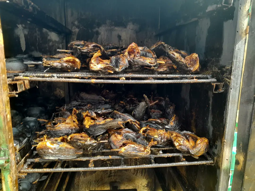 ETA_enterprise's tweet image. Make your Weekend more Exciting with Our Extremely Delicious Dried Catfish!

Every Bite is Mouthwatering! 😋

.
.
.
#DriedFish #Weekend #delicious #enjoyment #osogbo #osun #lagos #madeinlagos #madeinnigeria #healthyfoods #weekendvibes