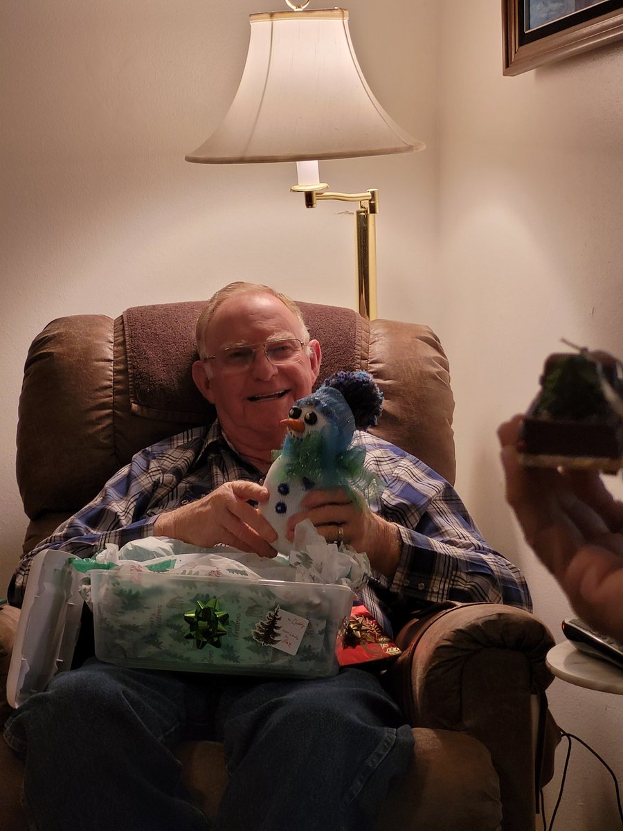 Succ3ssCoach's tweet photo. Today I say "see you later" to my Daddy. He came into my life when I was 6 and loved me like his own. https://t.co/9Zobdvlmqq