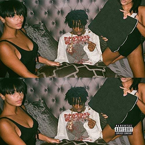 ogxannyphantom's tweet photo. @wholelottanews Youngboy wanna be like Carti so bad 😂💀 https://t.co/pGEDbafEIw