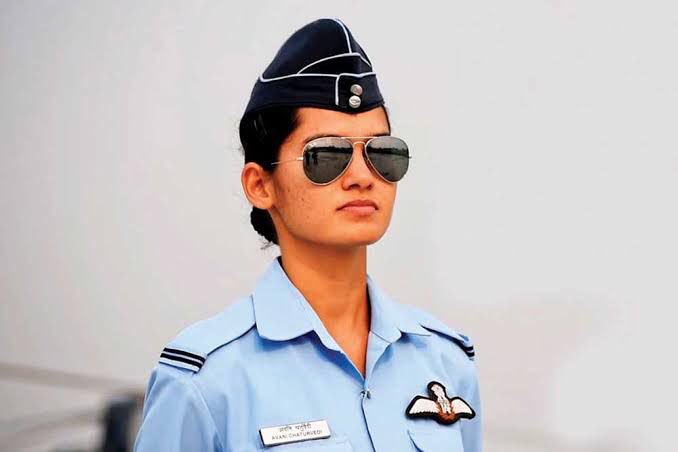 Our daughters are breaking the glass ceiling and taking combat roles in their stride!

Congratulations to Squadron Leader #AvaniChaturvedi, the first lady officer from #India to participate in the war game 'Veer Guardian-2023' in Japan.

Best wishes! 

Jai Hind 🇮🇳
