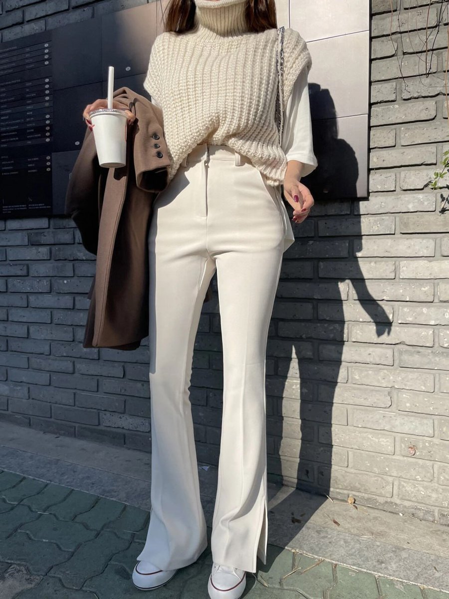 raymond_xin's tweet photo. DAZY Chunky Knit Turtleneck Sweater Vest

#SHEIN #SHEINus #SHEINforall #sheinfashion #womenfashion #womenstyles #womenclothing #sweatshirt #Apricot https://t.co/RfwXU01k5k