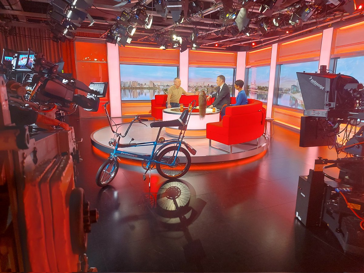 BBC1 Breafast with @NaggaMunchetty and @rogerj_01 - remembering the iconic designer #tomkaren and making One of our Raleigh Choppers stand out in the crowd 😁 Thanks for inviting us this morning on @BBCBreakfast