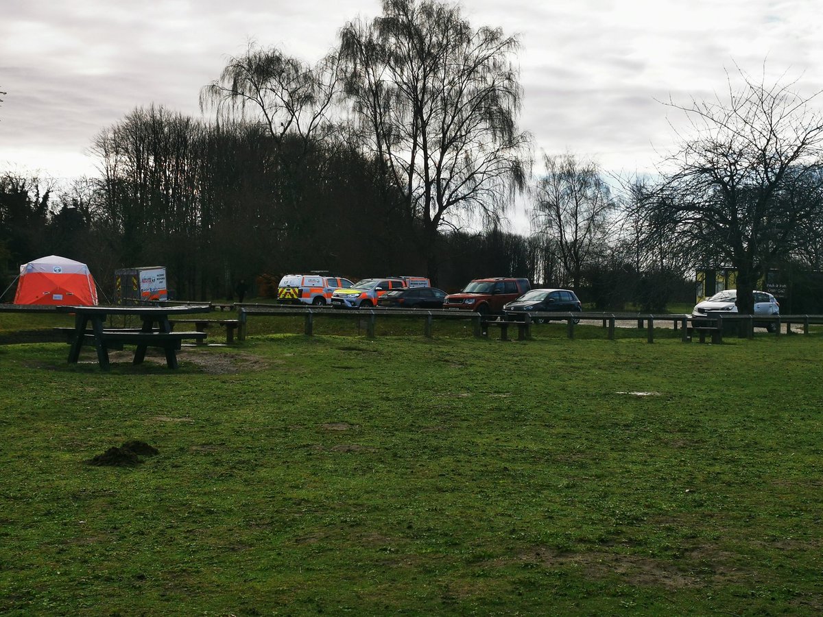 Adver_Jack's tweet photo. A view of the car park showing the vehicles https://t.co/xRJq5MLTzE