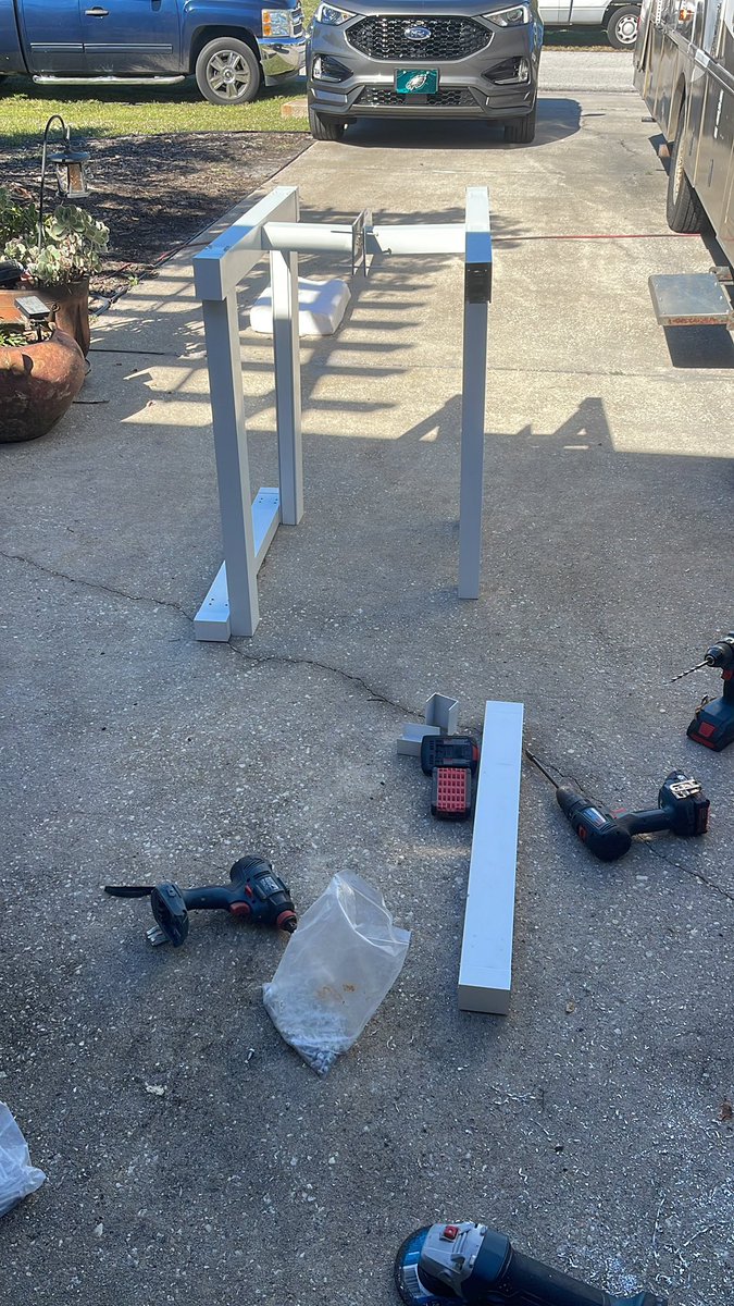 michaellgoodwin's tweet photo. Making side mount wheel rig, trying to eliminate flex #iracing #facebookhaters https://t.co/6gHhlgjnVL